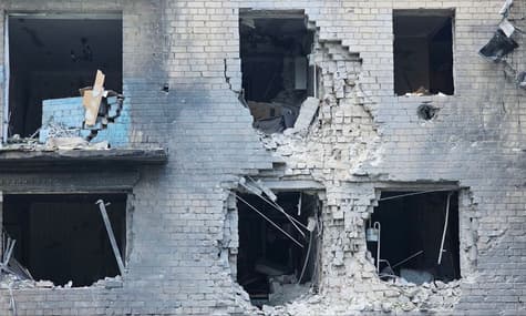 россияне атаковали из авиации центр Херсона: есть пострадавшие (ДОПОЛНЕНО)