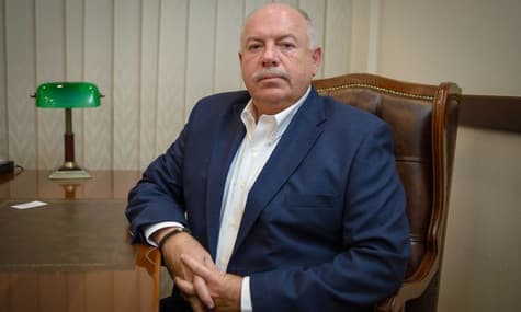 Не пропрацював і місяця: Венедіктова звільнила з посади свого радника Піскуна