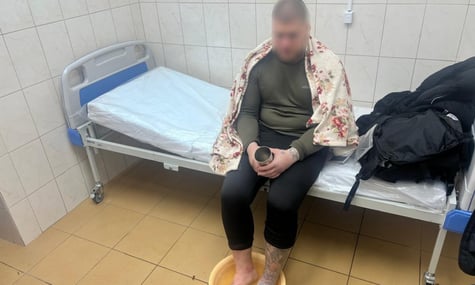 Прикордонники «ледь не на руках» рятували чоловіків, які заблукали у лісі в -20°C