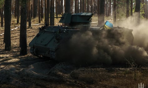 російська армія втратила ще понад тисячу своїх військових та 15 танків