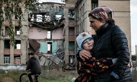 Під час війни українці найбільше переживають про те, що діти зростатимуть в злиднях — опитування