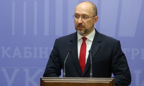 Шмыгаль представил монобольшинству обновленную Программу деятельности правительства. Что она предусматривает?