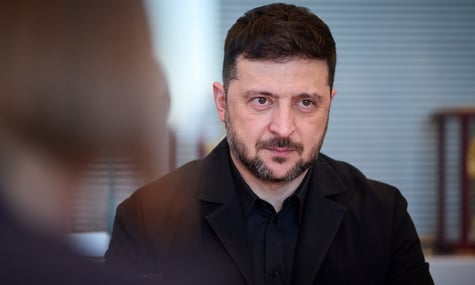 Зеленський: В Україні немає жодної «живої» електростанції, яку б не атакували росіяни