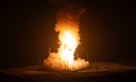 США провели випробувальний запуск своєї міжконтинентальної балістичної ракети, однак запевнили, що «це не відповідь на світові події»