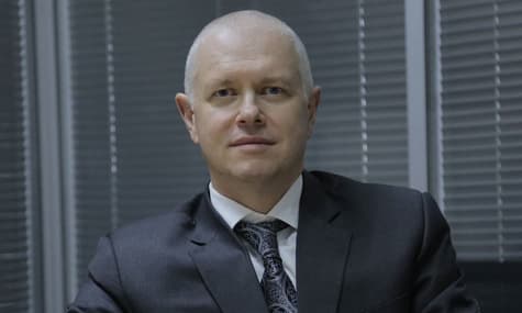НАБУ затримало банкіра Володимира Яценка. Що ми знаємо про нього з книги про ПриватБанк