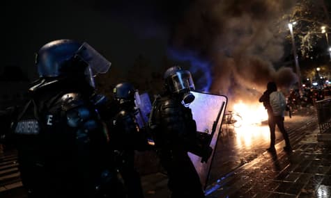 У Франції другі вихідні протестують проти закону, що обмежує публікацію фото силовиків. Є затримані й постраждалі