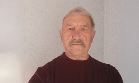 Українець, що відсидів у Білорусі за коментарі після загибелі похресниці під час обстрілу Києва, повернувся додому