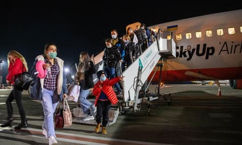 Эвакуированные из Италии украинцы прибыли в Борисполь