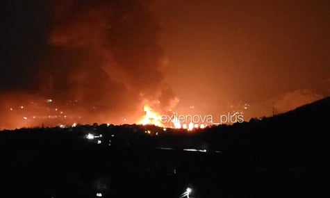 Лише кілька днів як загасили. НПЗ у Туапсе знову горить після атаки дронів