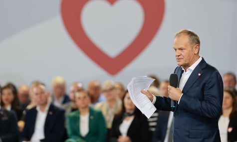 Туск після поразки Тшасковського попросить парламент висловити довіру уряду