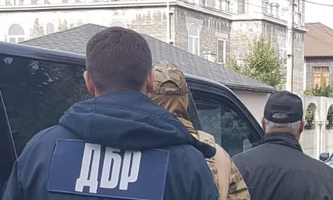 Затримали гендиректора макіївського ливарного заводу. Він із 2014 року співпрацював з рф — ДБР