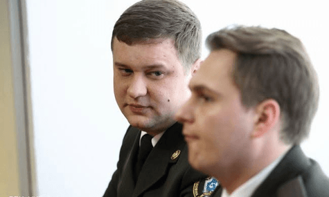 Заступник генпрокурора Максим Крим наразі виконує «управлінські функції» в ОГП. Журналісти знайшли в його дружини російський паспорт