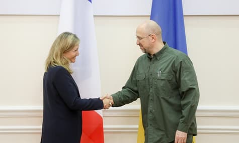 Очільниця Національних зборів Франції вперше відвідала Україну