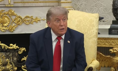 Трамп каже, що Зеленський «непогано справляється» у війні проти росії