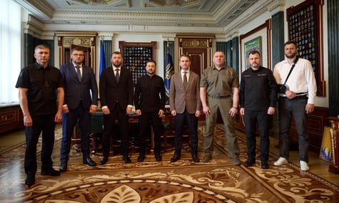 Зеленський зустрівся з керівниками антикорупційних органів на тлі протестів: Чуємо, що каже суспільство