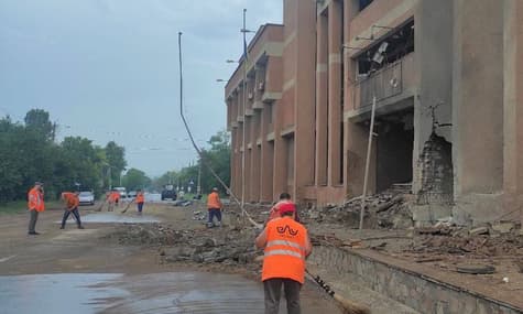 У Миколаєві прогриміли потужні вибухи: пошкоджено університет і житлові будинки (ДОПОВНЕНО)