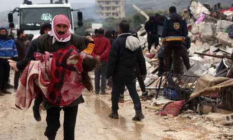 "Offensive Guard" replenishment and thousands of deaths after earthquake in Turkey: last night's highlights