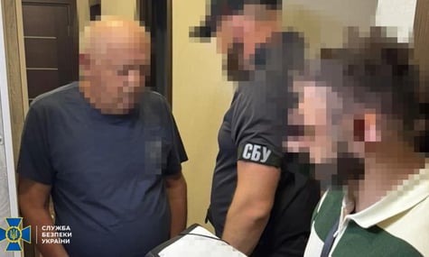Батька детектива НАБУ Магамедрасулова залишили під вартою до середини жовтня
