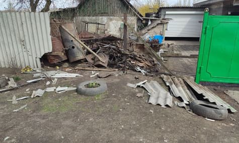 Під обстріл бойовиків на Донбасі 22 квітня потрапив будинок багатодітної родини, ніхто не постраждав