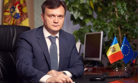 У Молдові затвердили новий склад уряду на чолі з ексміністром внутрішніх справ