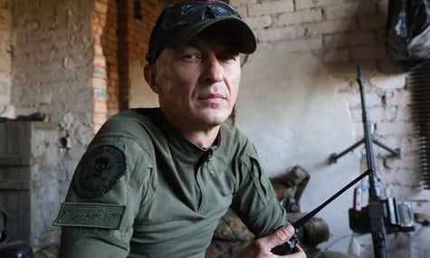 Помер командир російської бригади «Еспаньйола», де українських цивільних називали «законною ціллю»