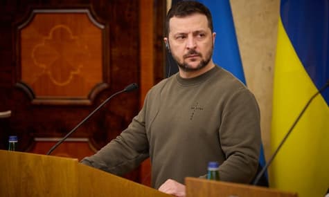 Зеленский: Налогоплательщики также защищают государство, а к уклонцам есть вопросы
