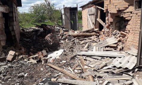 Оккупанты обстреляли поселок Печенеги в Харьковской области: один человек погиб, еще один ранен