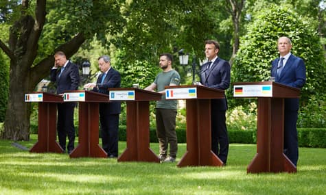 Франція, Німеччина, Італія та Румунія підтримали негайне надання Україні статусу кандидата в члени ЄС