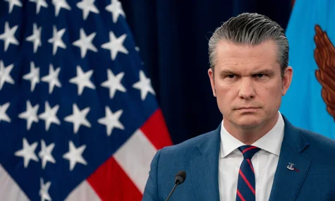 «Треба бути готовим до бою». Гегсет поширив «мотиваційне» відео морпіха, якого давно звільнили з армії за проникнення в дім побратима