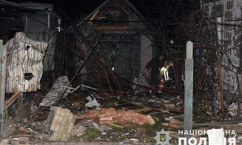 Оккупанты обстреляли гражданские объекты в Донецкой области. По меньшей мере два человека погибли, еще 11 — ранены