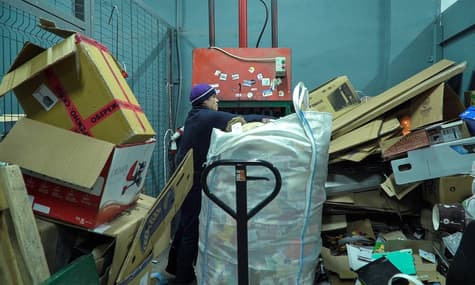 «Простономіка»: як заробити на смітті
