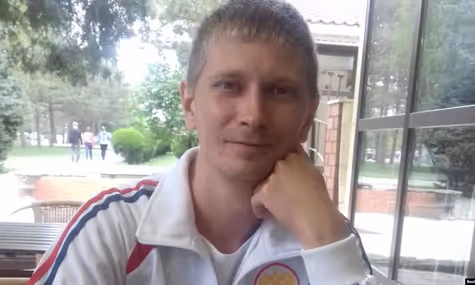 Журналисты идентифицировали «Доктора Зло» — врача в мордовской колонии, который пытал украинских пленных