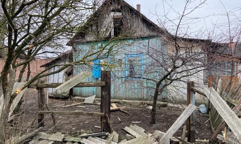 В Харьковской области в результате утренних обстрелов ранен мужчина и повреждены частные дома