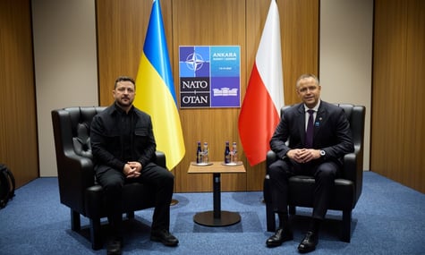 Навроцький заявив, що мав «конструктивну розмову» із Зеленським, проте історичних питань не розв'язали