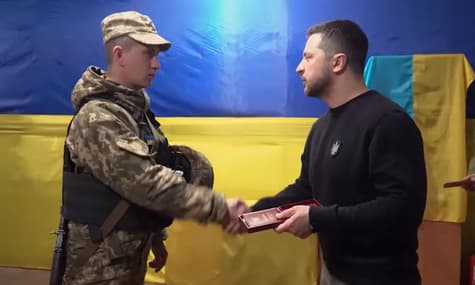 Зеленский приехал на передовую в Запорожской области (ДОПОЛНЕНО)