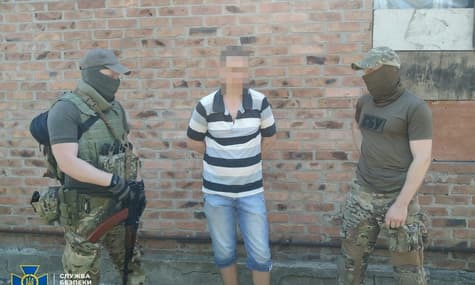 У Краматорську та Бахмуті затримали чоловіків, які передавали росіянам дані про переміщення ЗСУ — прокуратура