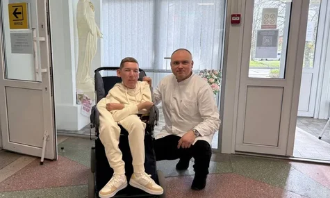 «М’язова діяльність — 0%». Адвокатка Гусакова, якому закидають шахрайство, каже про погіршення його стану