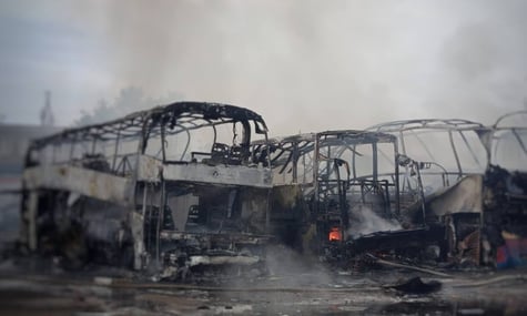 Окупанти поцілили по автотранспортному підприємству в Одесі, є постраждалі