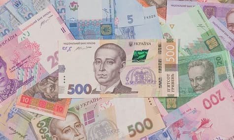 Гривна заняла первое место среди валют мира по росту курса относительно доллара
