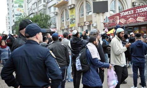 В Умань прибыли уже 17 тыс. паломников-хасидов — полиция