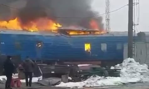 Війська рф сім разів за добу обстріляли станцію Синельникове. Потяги з Дніпра затримуються