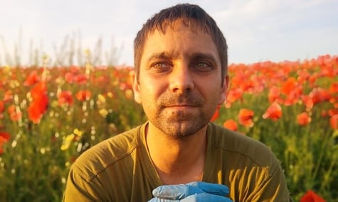 Бойовий медик, який казав про утримання в підвалі ТЦК, уточнив, що вчасно не оновив потрібні дані