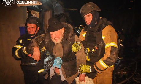 Окупанти вбили літнє подружжя в Одесі, ще 15 людей поранені — наслідки нічних обстрілів