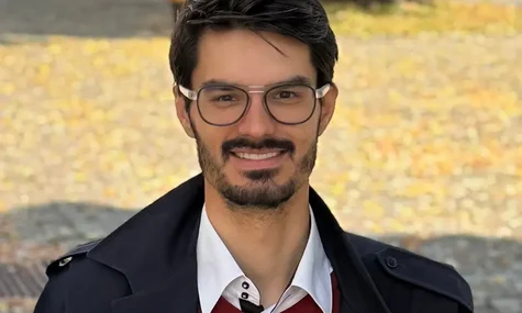 «Я розумію, що людям це здається кумедним». Зеленський поступився Гіттлеру на виборах мера у Франції