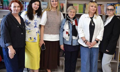 Письменниця, яка образила хлопчика з аутизмом, зустрілася з його батьками: Задля порозуміння сторін
