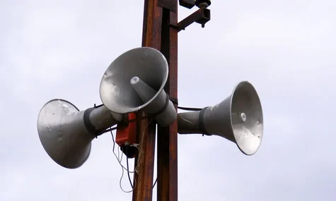 500 сирен одним кліком мишки. NYT побувало на секретному підземному об'єкті в Харкові, звідки вмикають повітряну тривогу