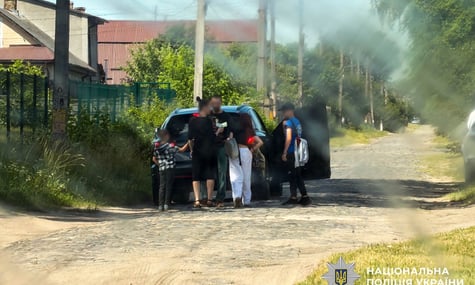 На Рівненщині жінку підозрюють у «продажі» трьох своїх дітей