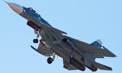 Винищувач Су-33