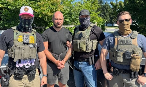 Позивний Америка. Деяких українців, яких ICE депортувала зі США, відразу мобілізували до армії