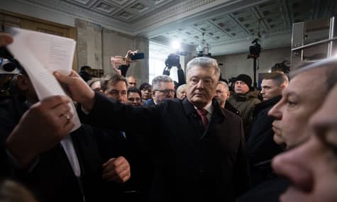 Порошенко пришел на допрос в ГБР